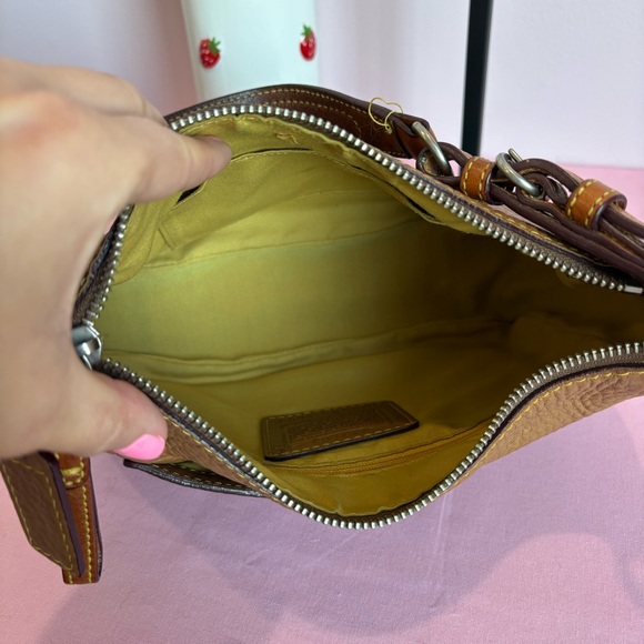 Coach Vintage 2005 Y2K Full-Grain Leather Hobo Shoulder Bag 8E99 - Picture 9 of 10